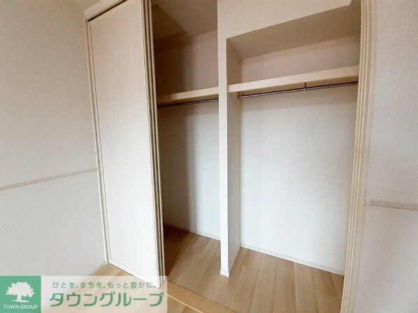 ポローニアFの物件内観写真